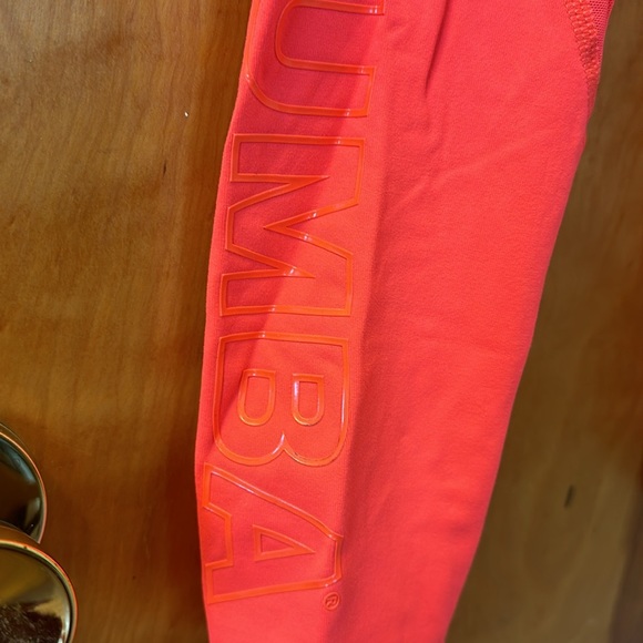 Zumba bold is the new basic mesh leggings - Picture 2 of 6